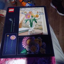 Brand New Botanical Lego