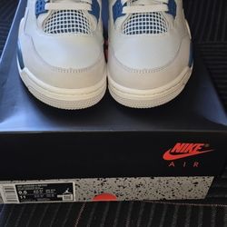 Air Jordan 4 Military Blue