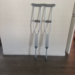 Crutches 