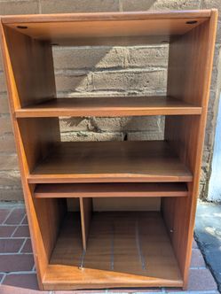 Walnut Wood Bookshelf with Open Shelves