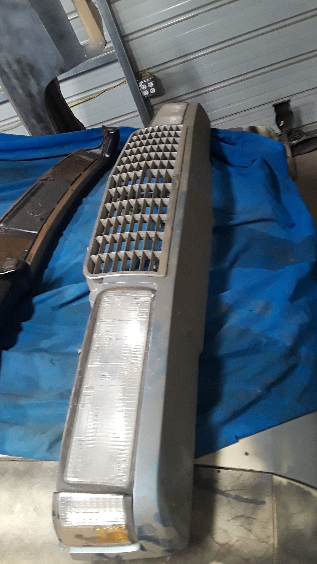 Monte carlo ls front clip