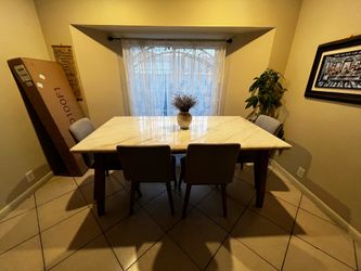 Marble Dinning Table