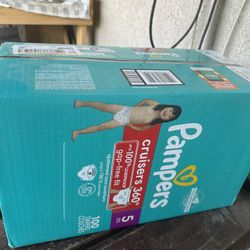 Pampers 