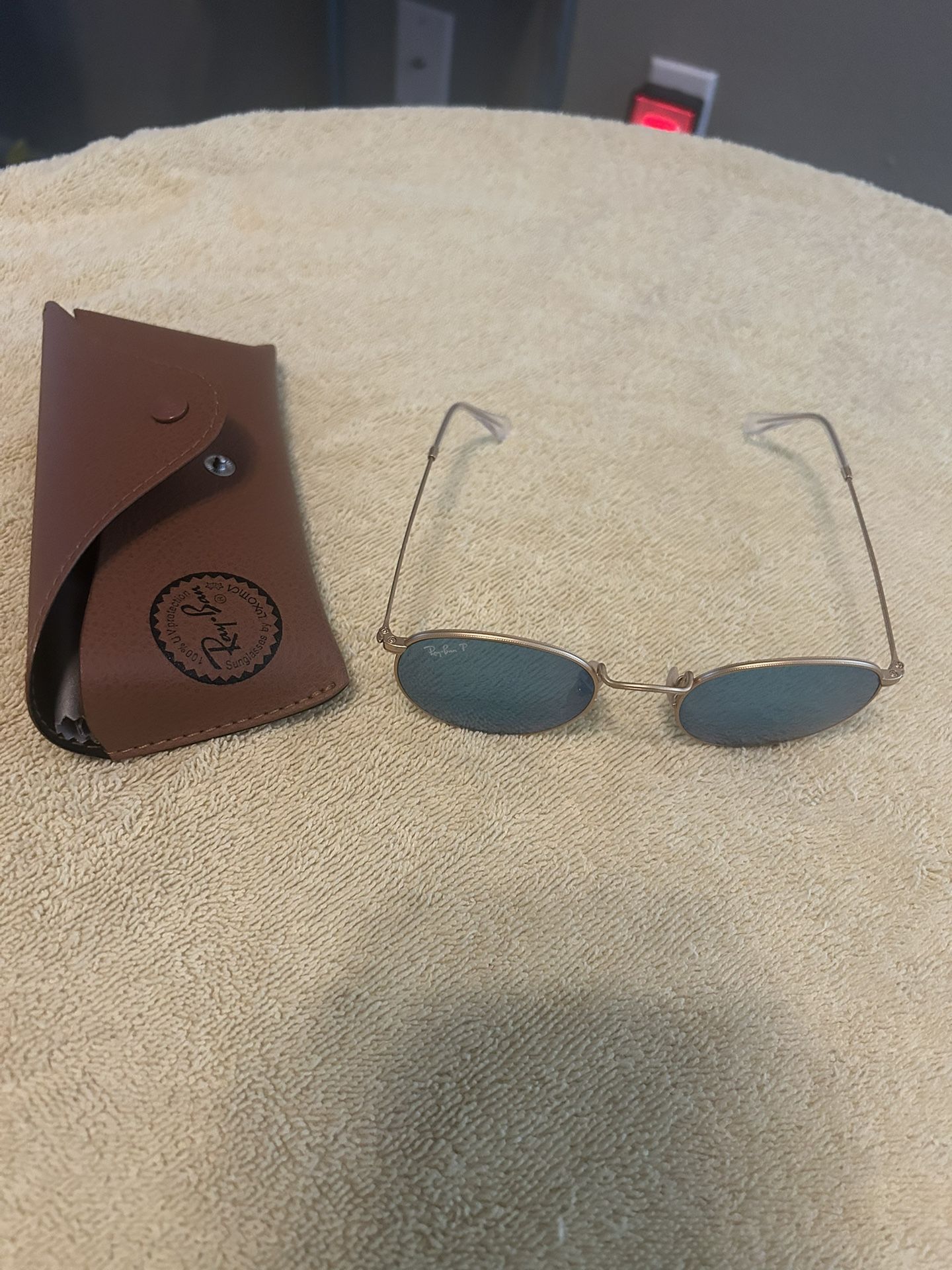 Ray Ban