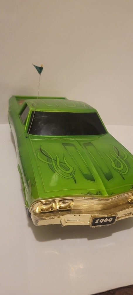 Chevy El Camino 1969 lowrider magazine RC Car-Green Remote Control Hydraulics
