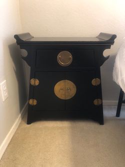 Chinese motif furniture