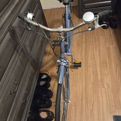 Like New Condition Vintage Bike 