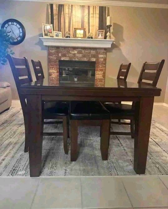 Dinning,coffee Table and chairs
