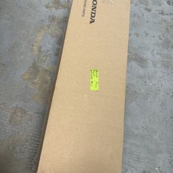 Honda Odyssey Liftgate Molding 