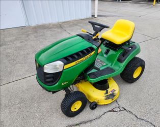 2019 John Deere E110 riding mower,  19hp engine,  42" deck and auto transmission  Runs good,  Many new parts,  delivery available.