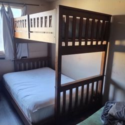 Solid Wood Bunk Bed