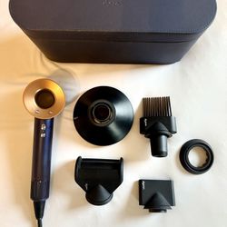 Dyson Supersonic Hair Dryer w/ 5 Attachments & Case