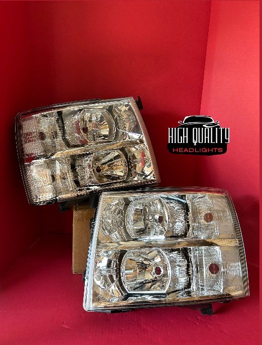 Chevy Silverado 2007. 2013 Headlights.
