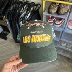Los Angeles Embroidered Snapback – Green