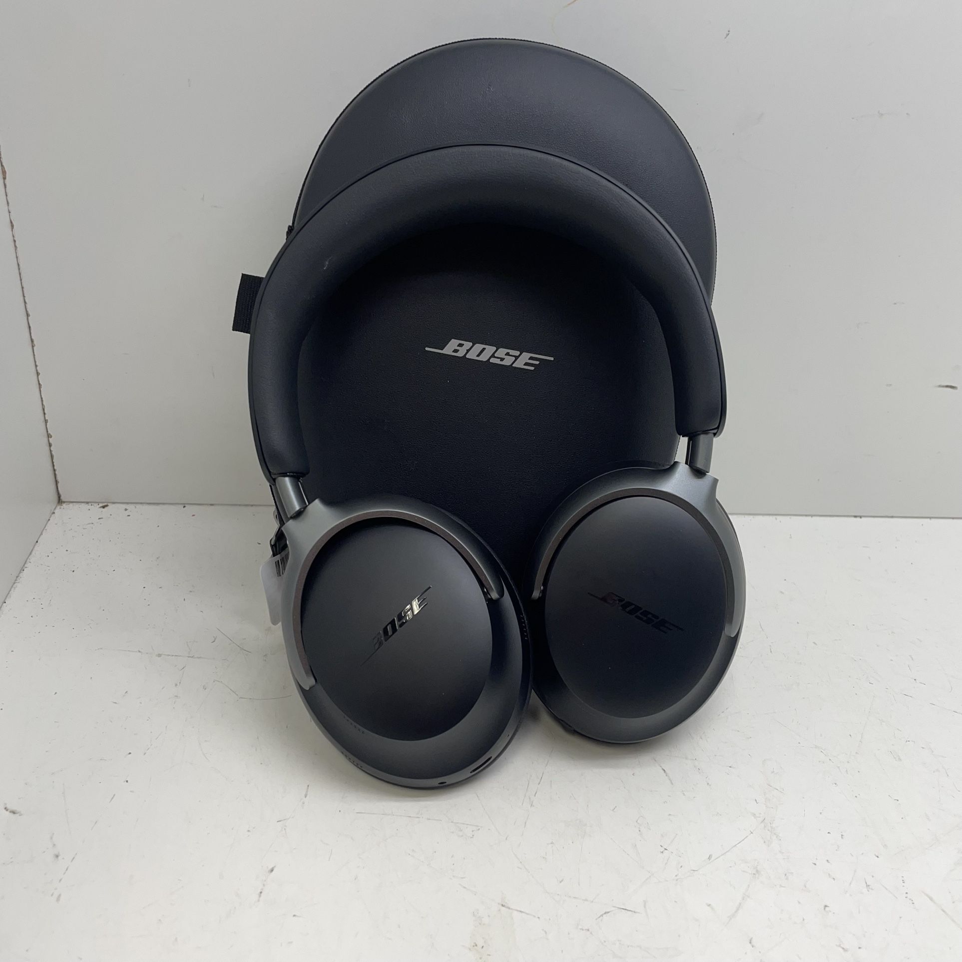 Bose Bluetooth Headphones 197738