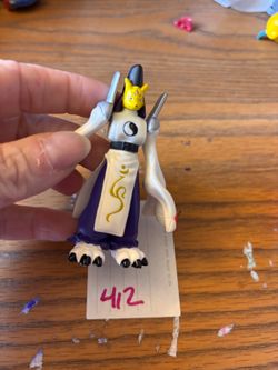 Bandai Digimon TAOMON vtg 90s  Figure in White and Purple