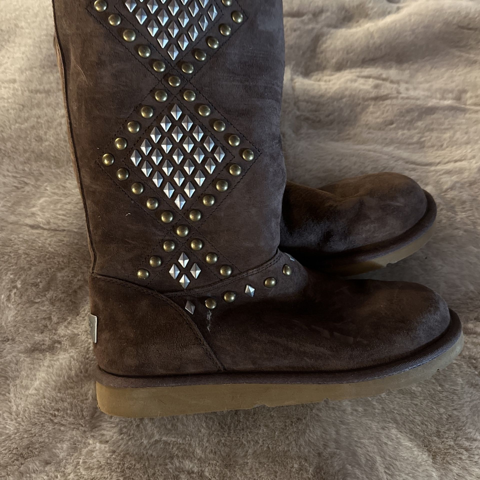 New Uggs Boots