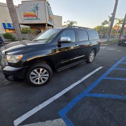 2017 Toyota Sequoia