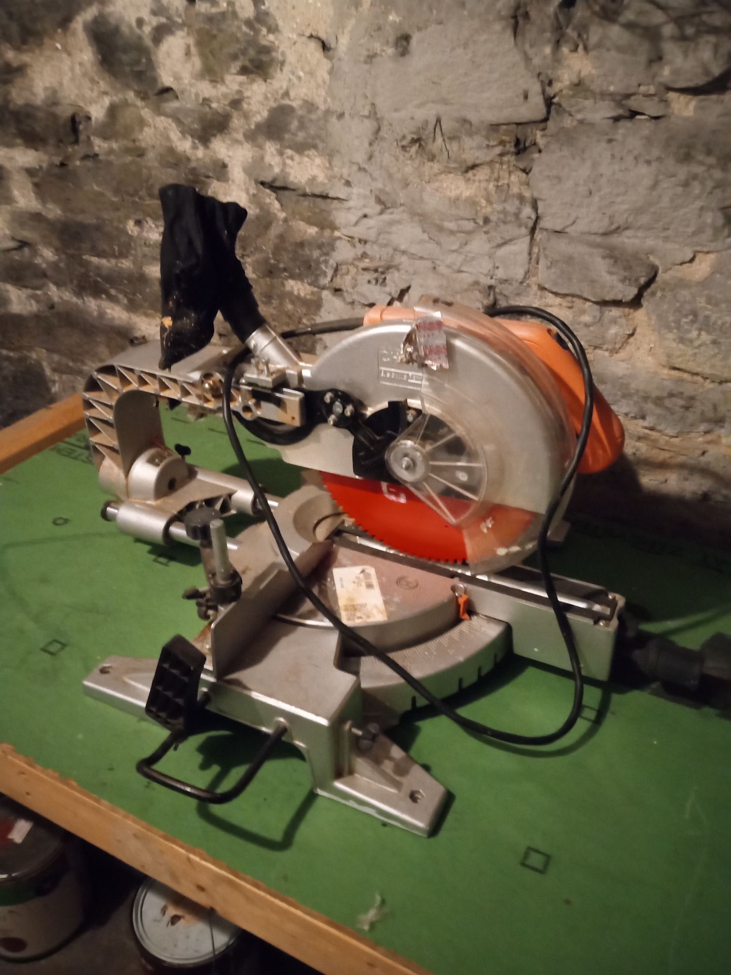 Miter saw
