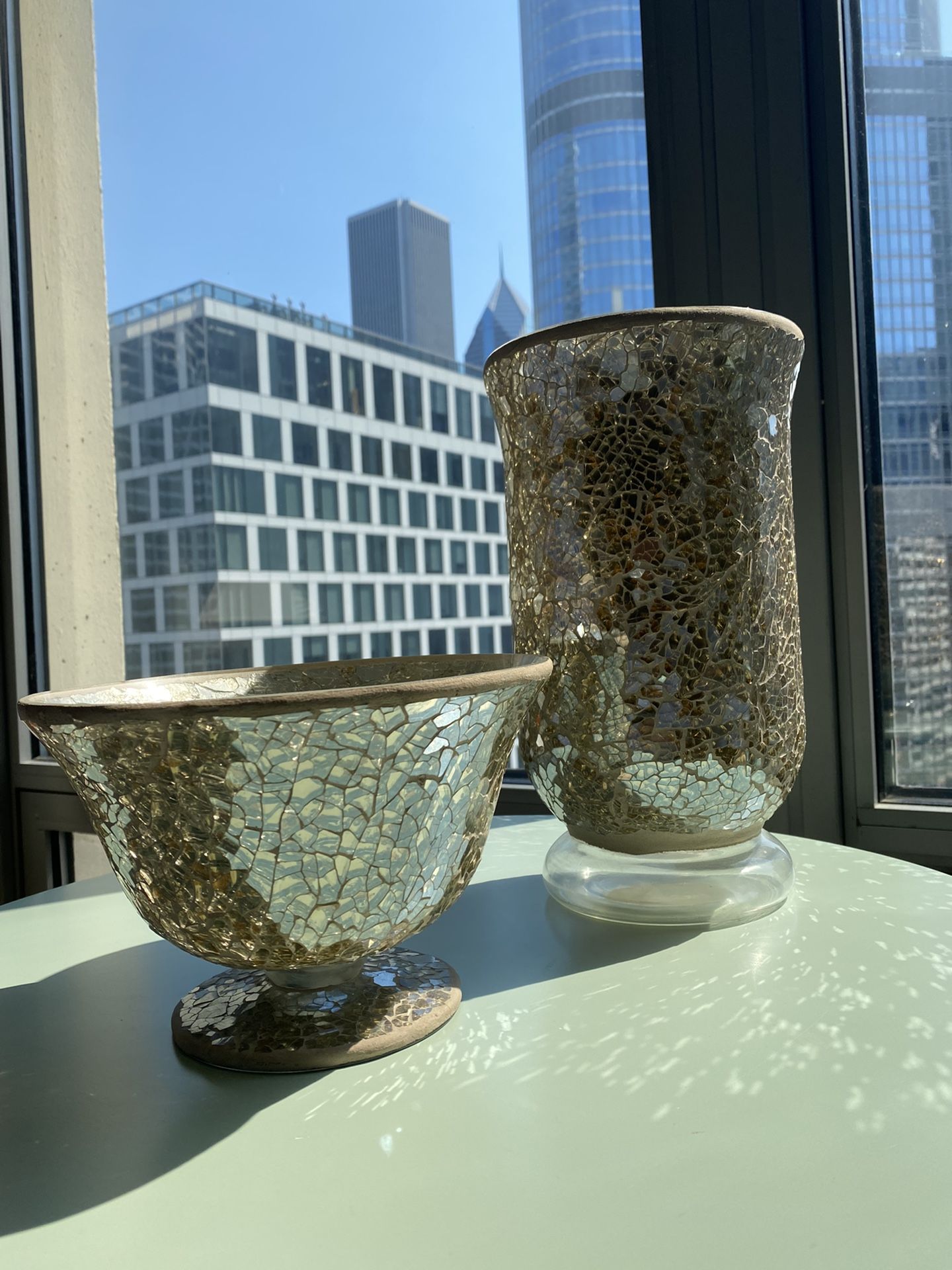 Decorative Vase And Bowl With Gold Reflective Design