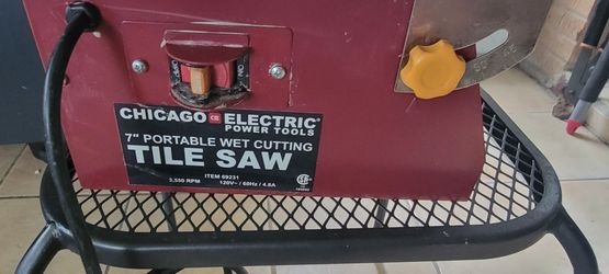 Chicago Electric 7" Portable Wet Cutting Tile Saw Wet Tile Cutter