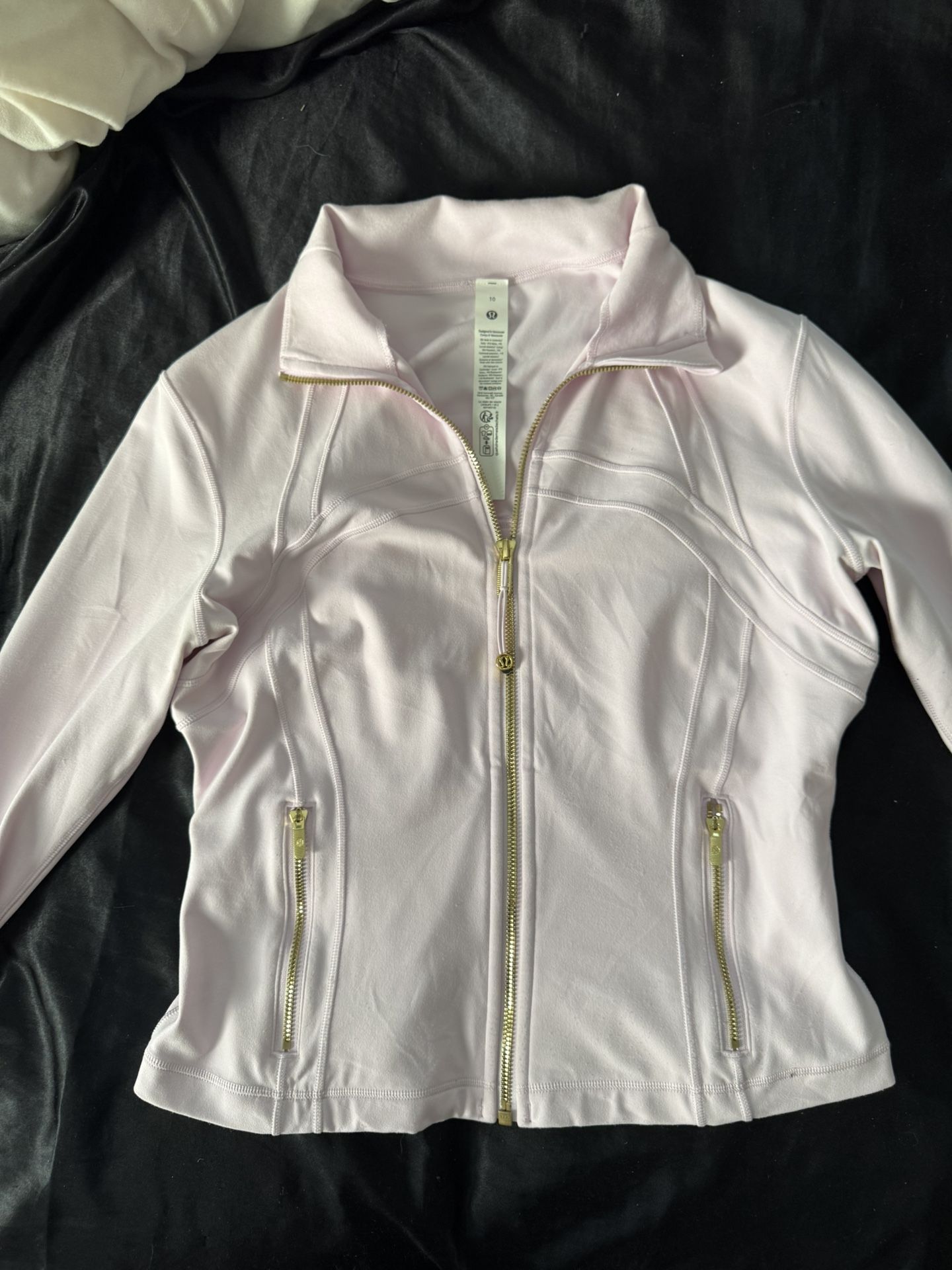 Baby pink lulu jacket with gold zipper Cropped!