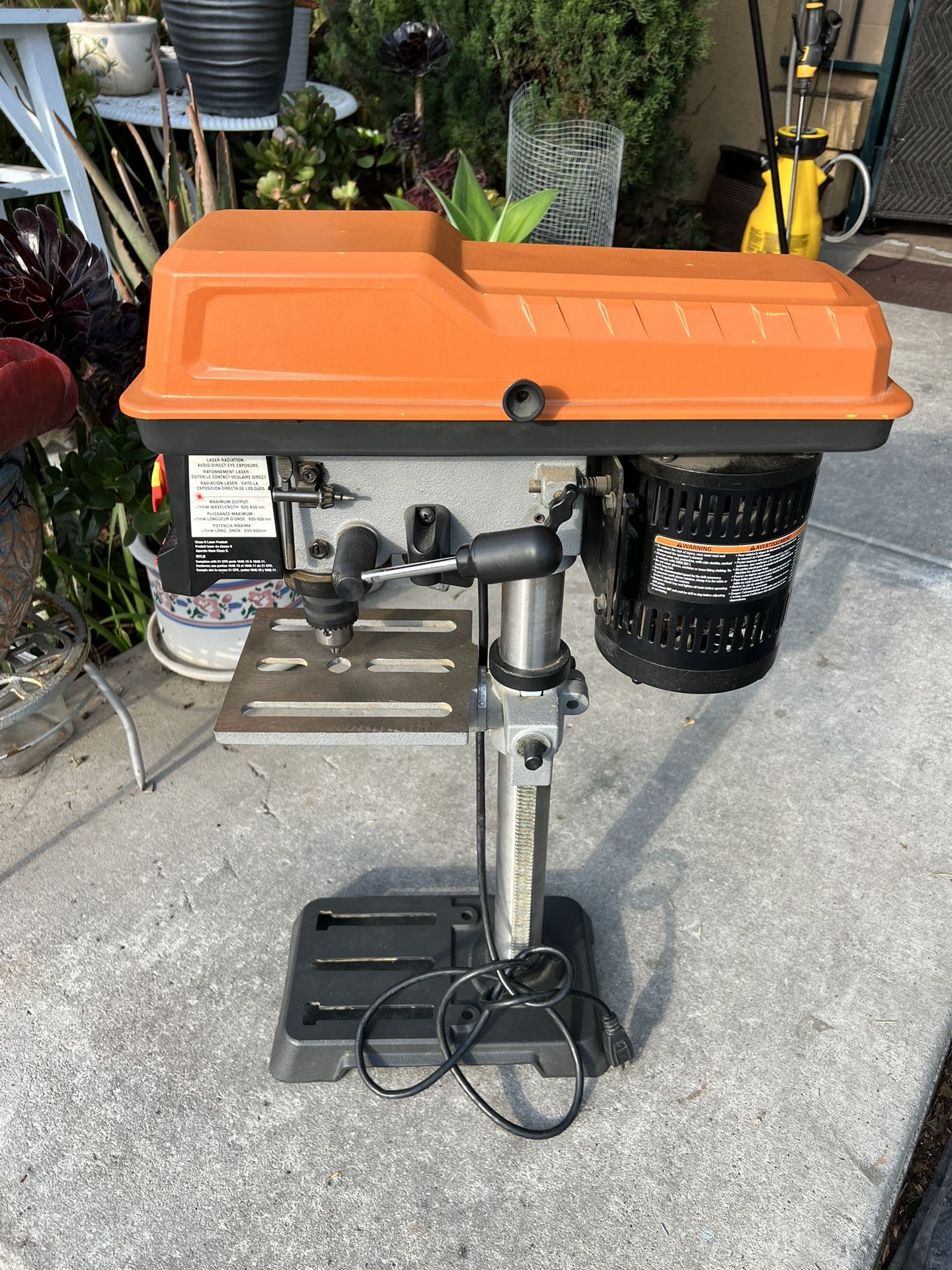 Bench Top Medium Duty Drill Press W/laser Great Condition   