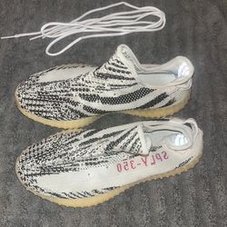 Adidas Yeezy boost 350 v2 zebra prime knit