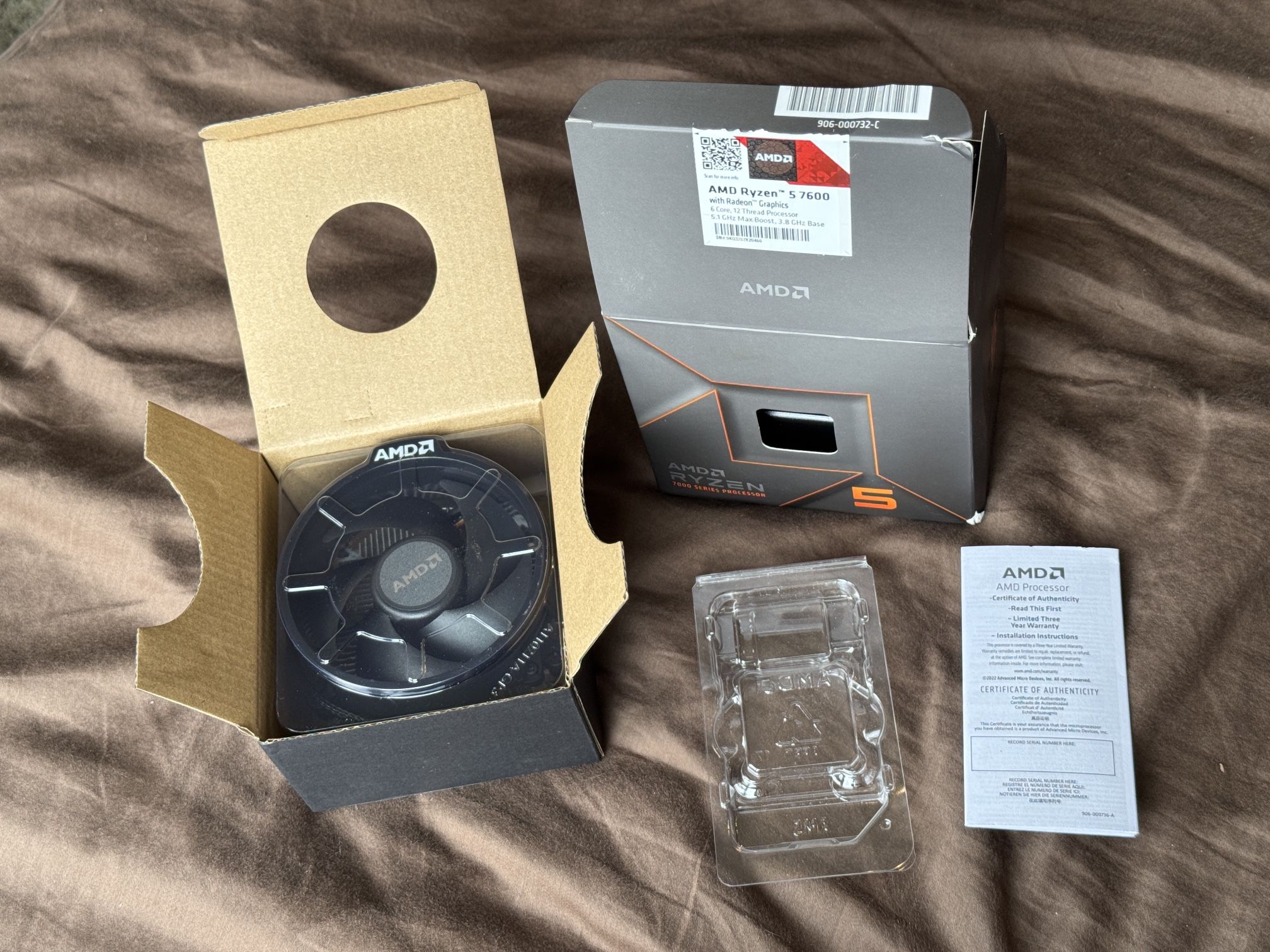 AMD CPU Cooler & Box