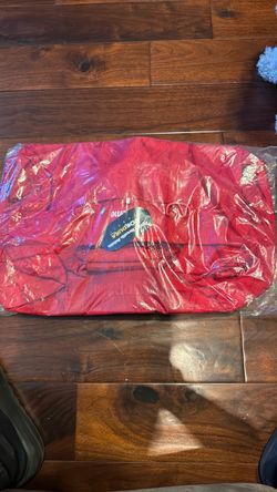 Supreme Duffle Bag Red (SS19)