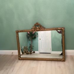 antique mirror / espejo antiguo 