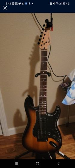 Squire Stratocaster Bullet Special Edition HH