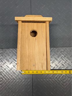 Birdhouse Cedar Handmade New
