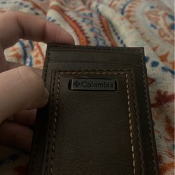 New Columbia Mens Wallet 
