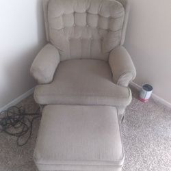 Rocking Chair With Foot Stool 