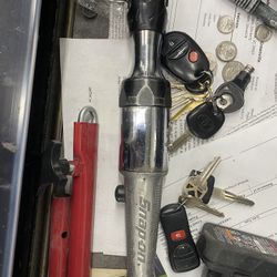 Snap On 3/8  ratchet