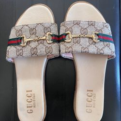 Gucci Sandals 