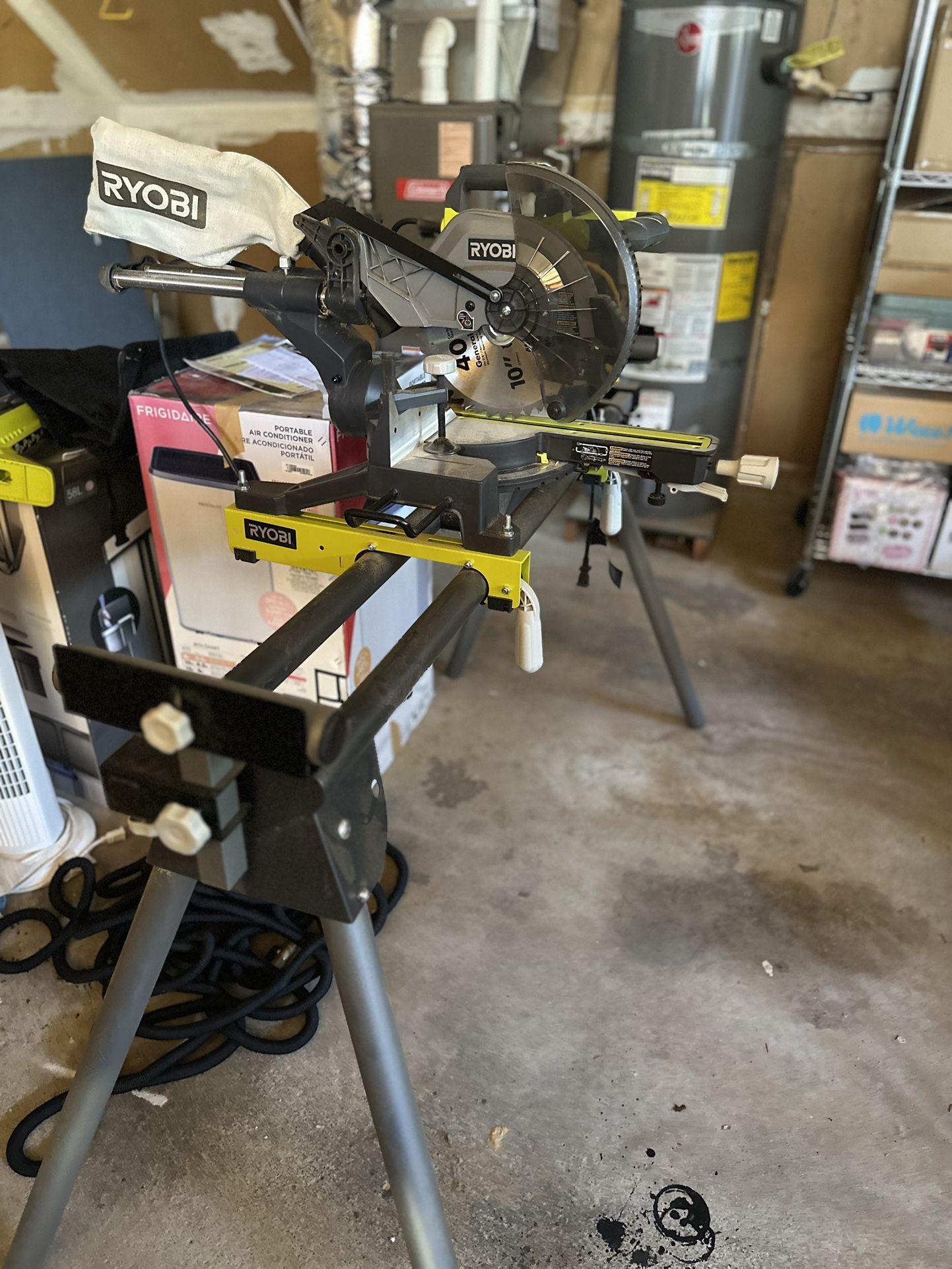 Ryobi Corded Sliding Compound Miter Saw + Universal Miter Saw QUICKSTAND