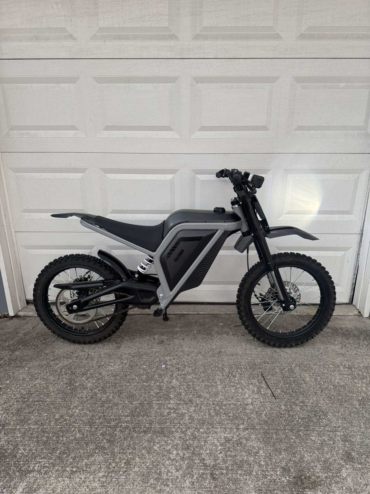 Valtinsu EM 22 Electric Dirt Bike