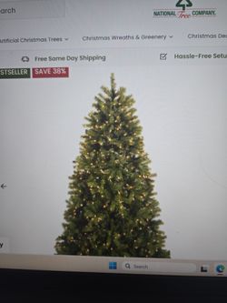 XMas Tree, 6.5 ft, prelit, in box, new
