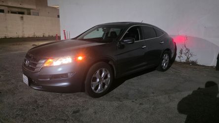 Honda crosstour 2012