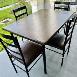 Dining Table Set  With 4 Chairs 🪑 