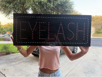 Eyelash light up sign