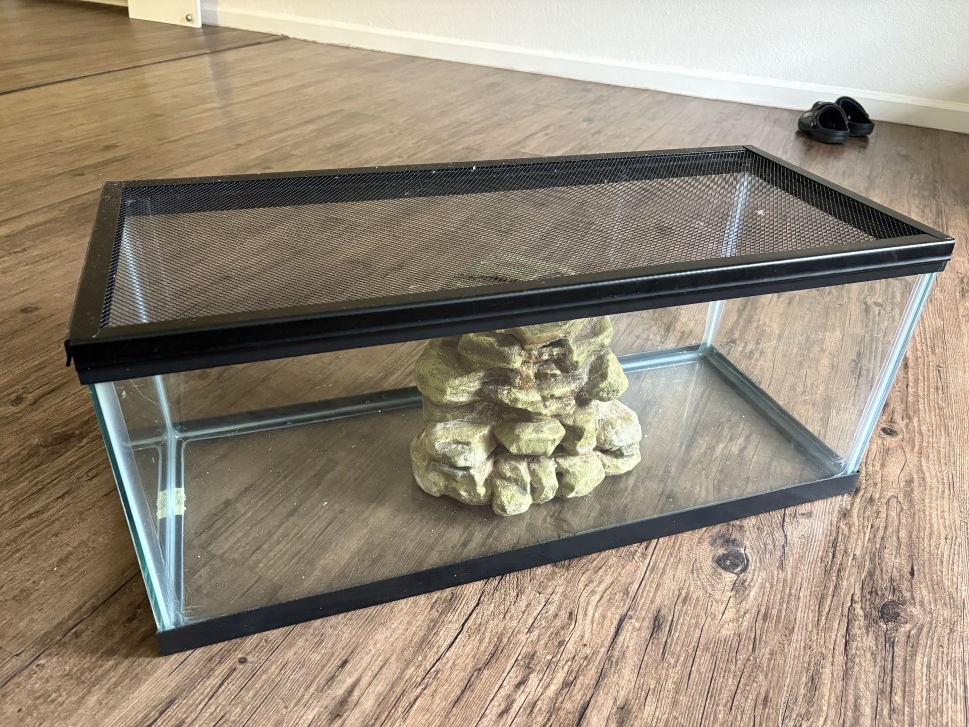 Fish tank
