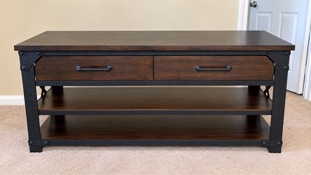 Bayside Furnishings by Whalen 56” TV Stand / Media Console