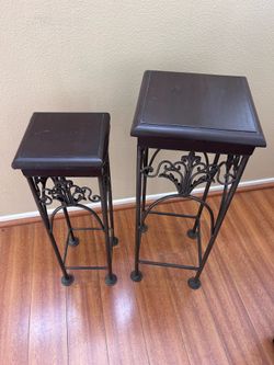 Set of 2 Decorative Display Stands