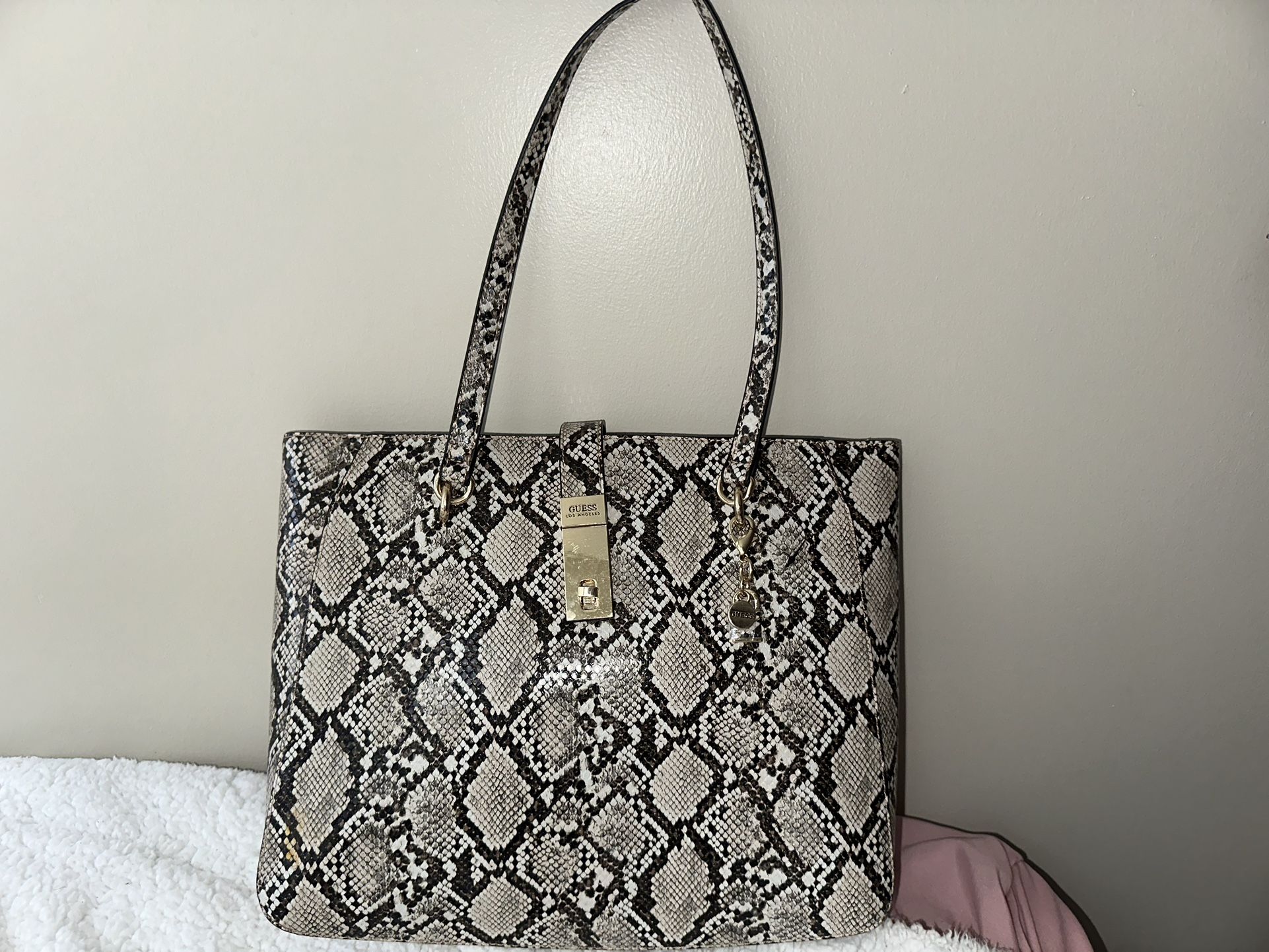 Guess Women’s Tote