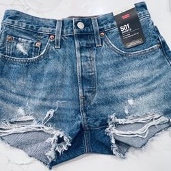 Levi’s 501 Shorts High Rise Fitted NWT Size 26