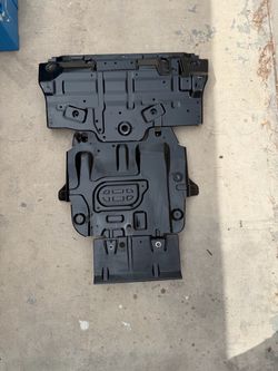 OEM Lexus GX460 Skid Plate / Splash Shield Set (3-Piece)
