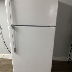 Refrigerator/Freezer